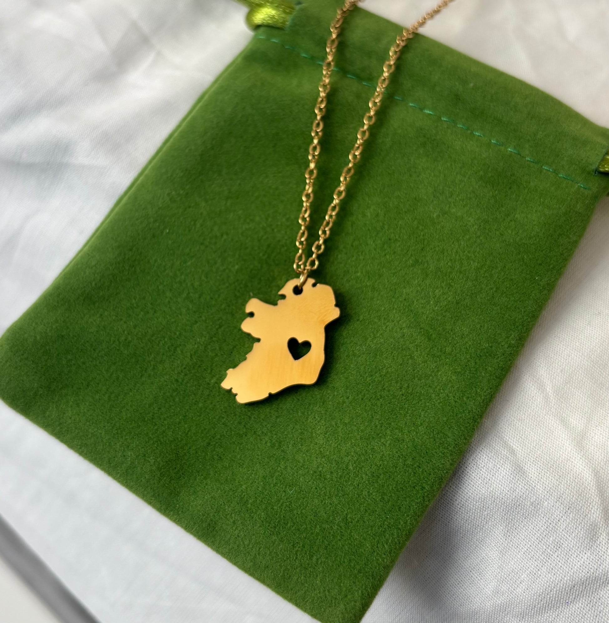 A piece of Éire Gold