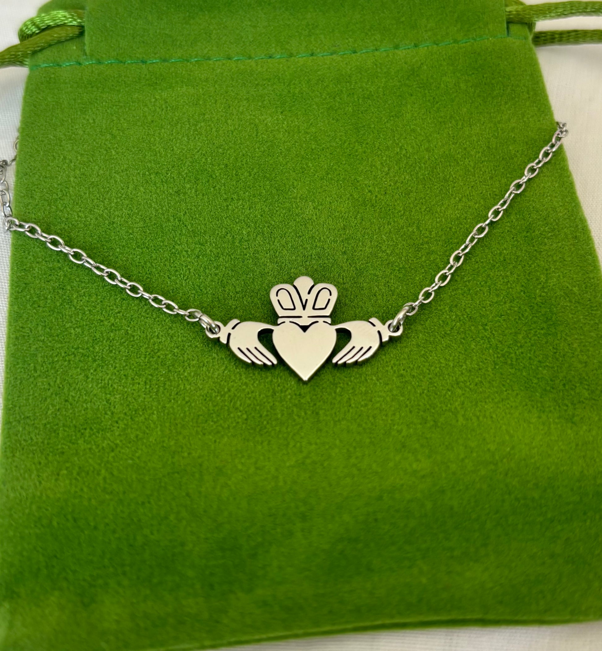 Claddagh bracelet Silver
