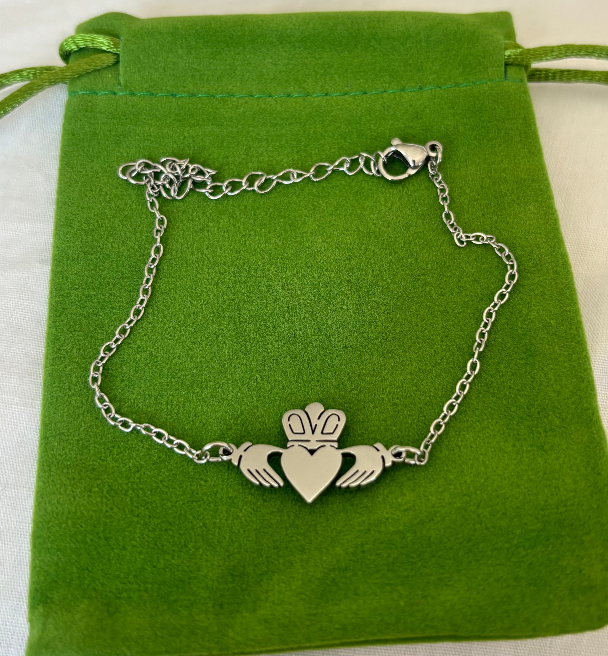 Claddagh bracelet Silver