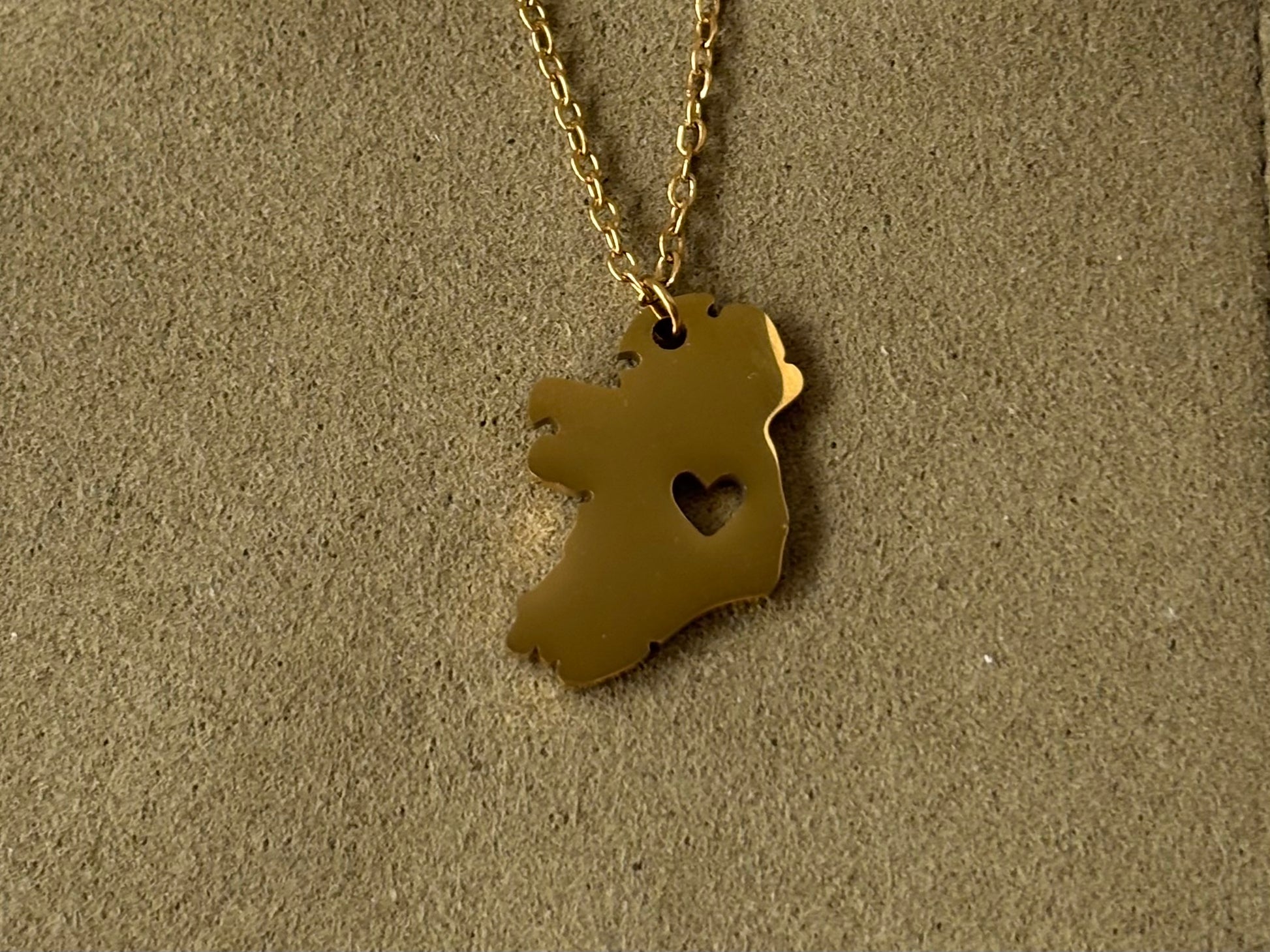 A piece of Éire Gold