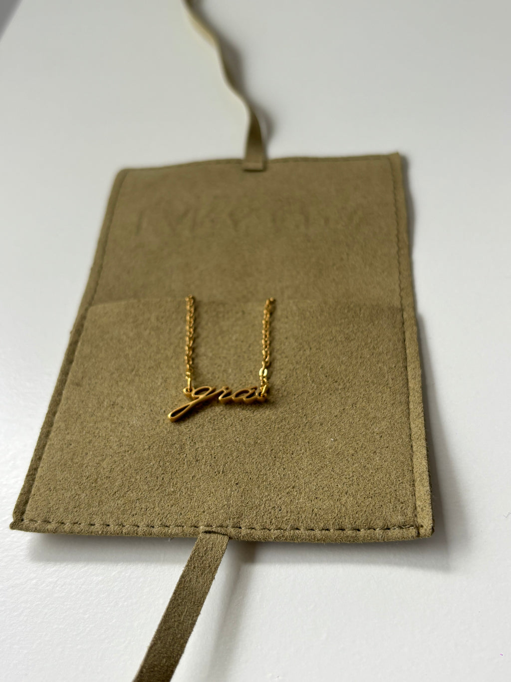 Grá necklace gold