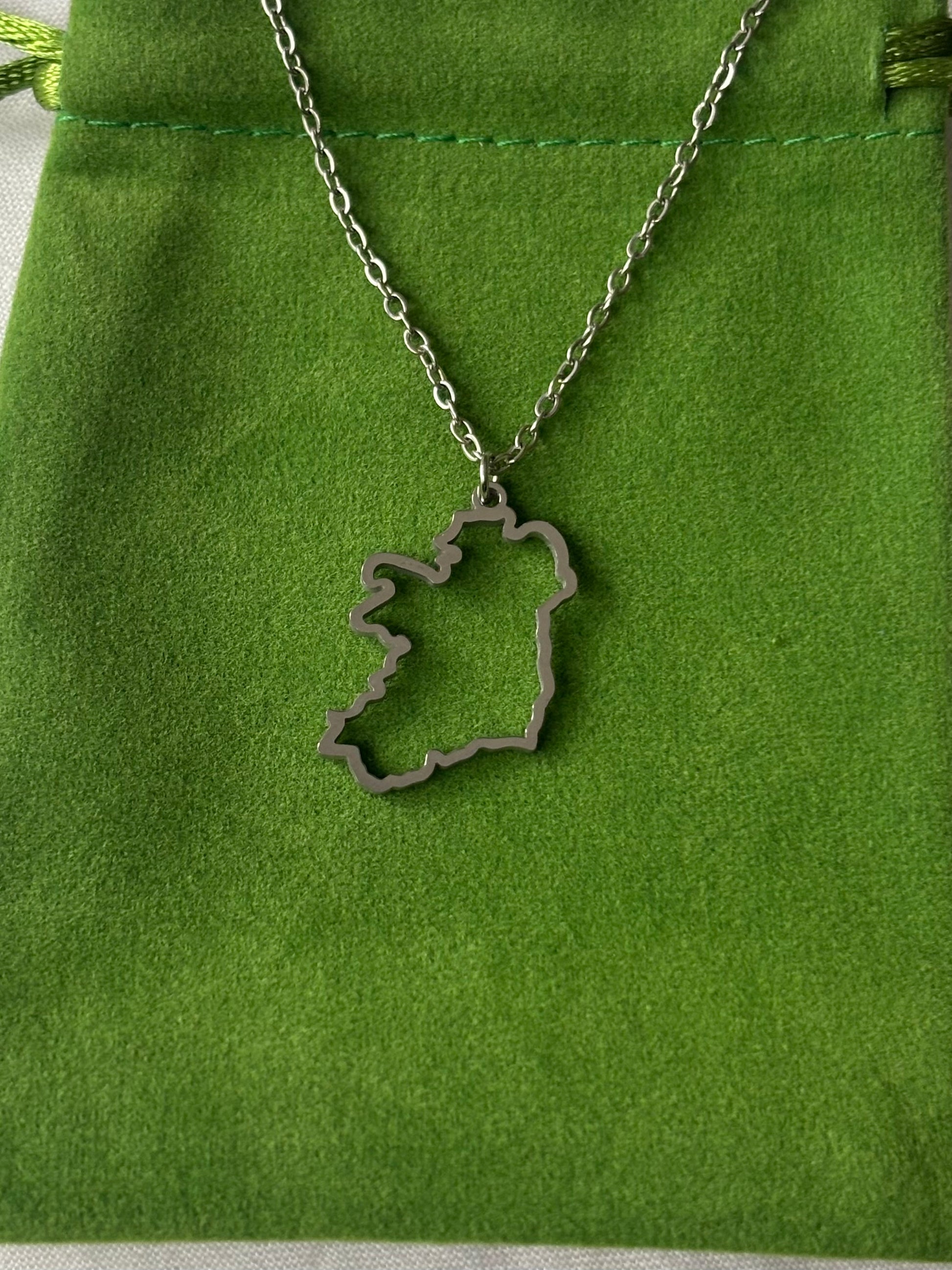 Simply Eiré silver