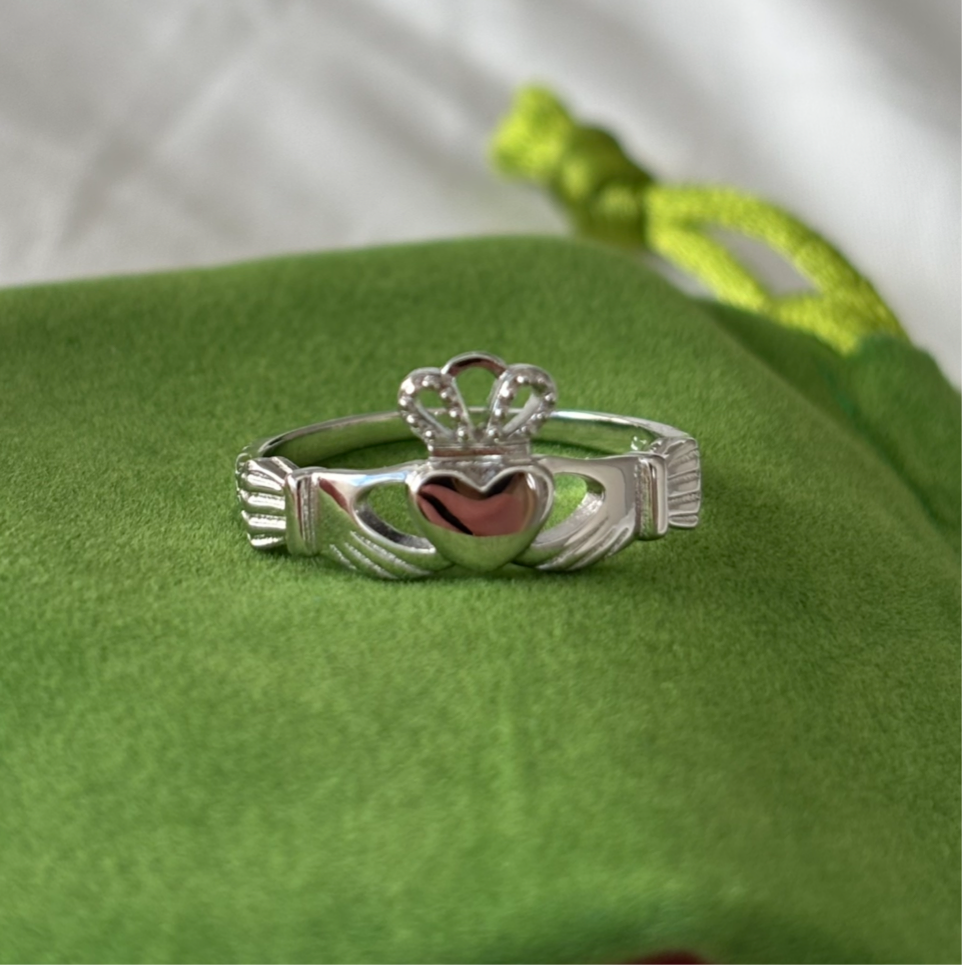 Silver cladding ring
