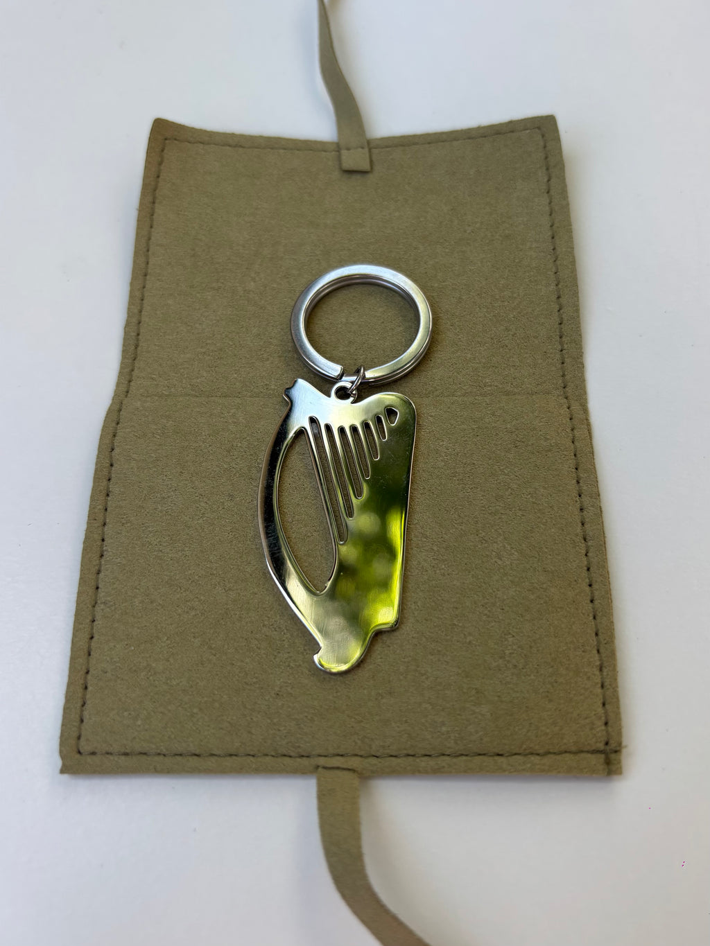 Harp key ring